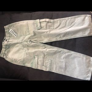 BDG high wasted skate jeans. Size 31